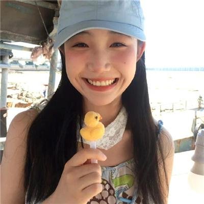 窃窃私语